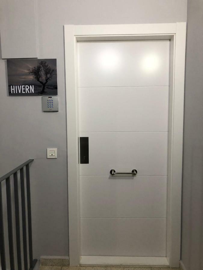 Apartaments L'Ametller Cervera  Ngoại thất bức ảnh